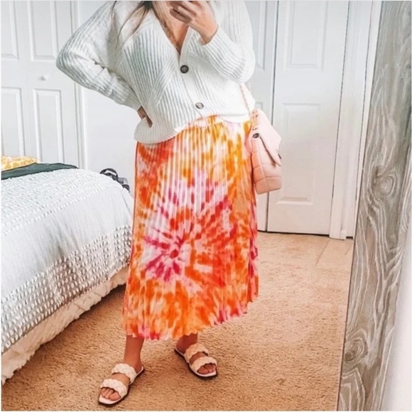 Calvin Klein Tie-Dye Pleated Skirt Size 2X - Picture 1 of 10